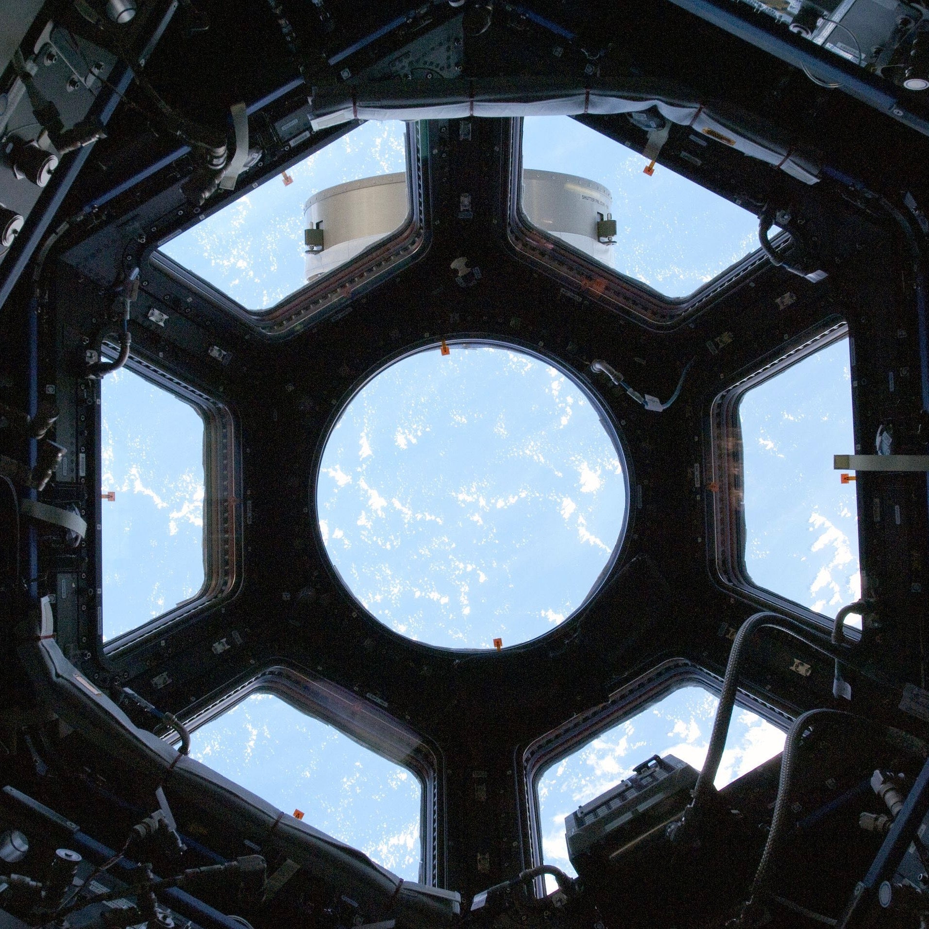 International Space Station (ISS): Collaborative Efforts – Nubeo Watches